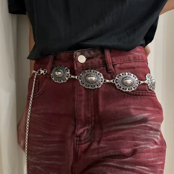 Accessories - Silver Western Concho Chain Waist Belt - Women Accessories